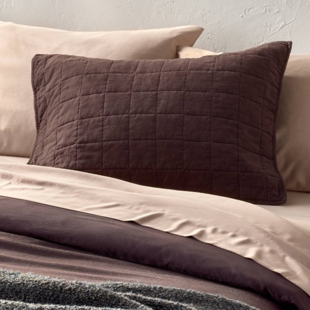 NEW 2 Casaluna Dark Fig Heavyweight Linen Blend Quilted Pillow Shams, King